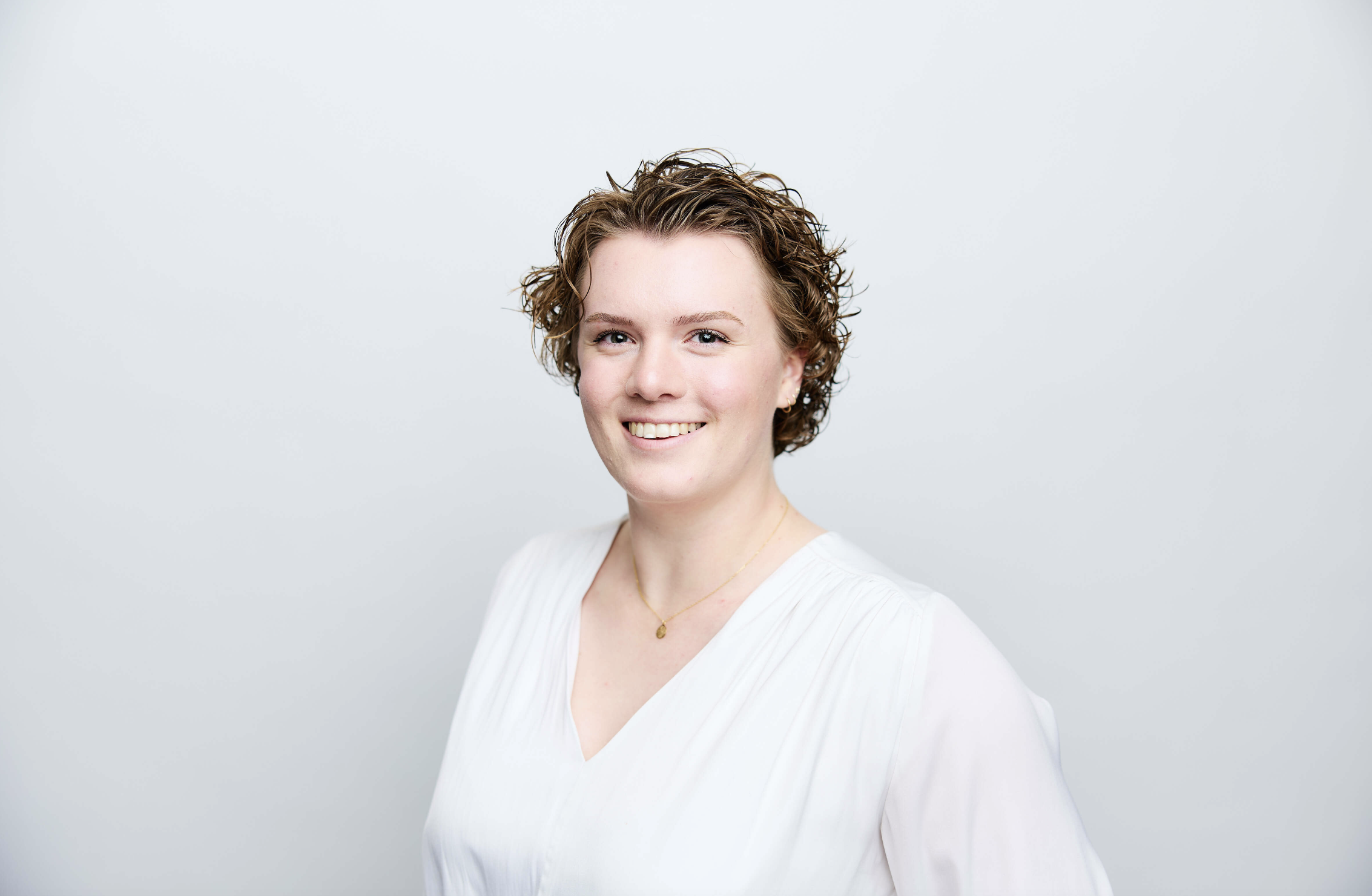 Dr. Sruti Bhagavatula Headshot